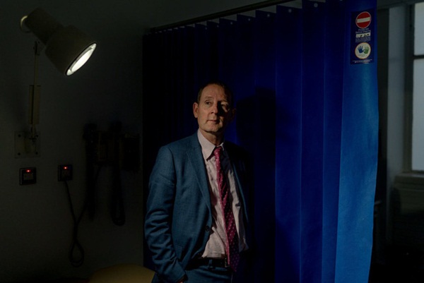 Bệnh nhân London - người thứ 2 trên thế giới chữa khỏi HIV tự công khai danh tính để lan tỏa hi vọng đến người khác-6