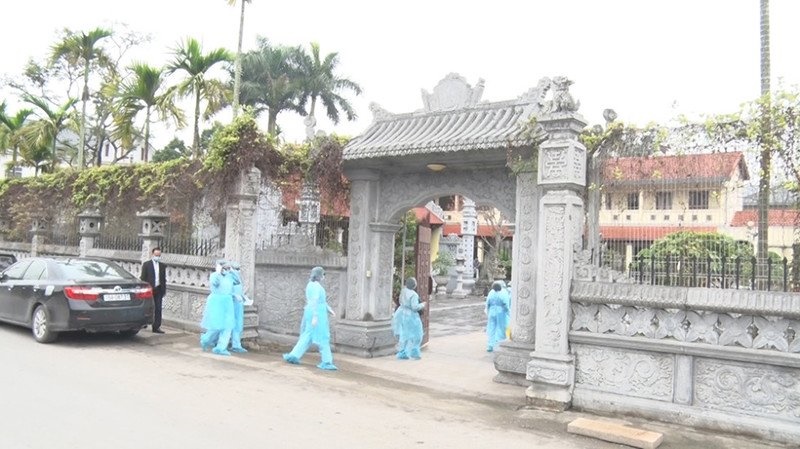 Biệt phủ xa hoa không thua kém resort 5 sao của bệnh nhân thứ 17 dương tính Covid-19-3