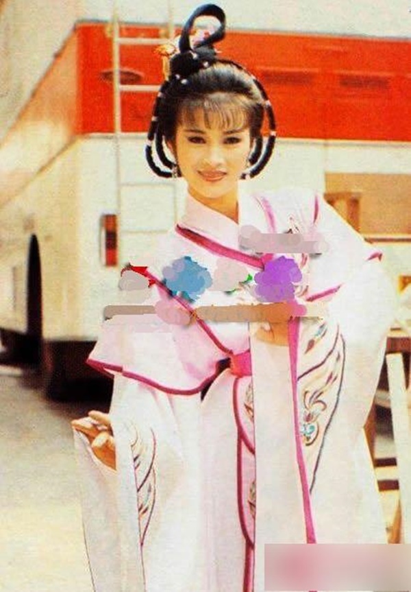 Bằng chứng thép 4 trên TVB: Hoa hậu Châu Á đóng Tây Thi, bị chồng đánh đập đến mức kiện ra tòa gây sốt-6