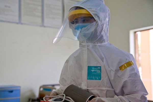 TP.HCM khẩn trương truy tìm hành khách trên chuyến bay VN0054 có người nhiễm Covid-19 biệt tích suốt 4 ngày qua-3