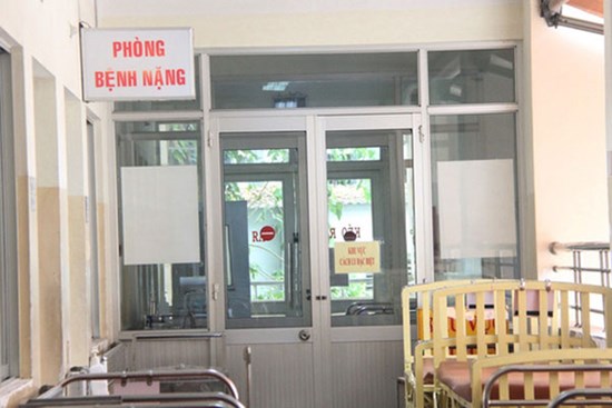 Nữ bệnh nhân thứ 32 trở về từ Anh bằng chuyên cơ riêng hiện đã hết sốt, ăn uống được và sinh hiệu tạm ổn