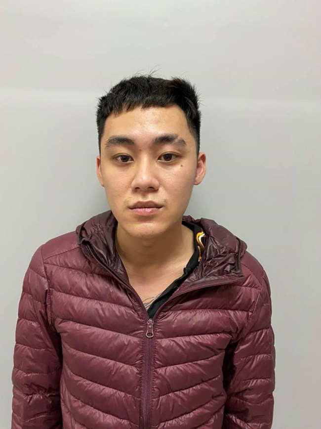 Hà Nội: Giải quyết mâu thuẫn giúp bạn gái, 3 thanh niên chém chết người đi đường-2