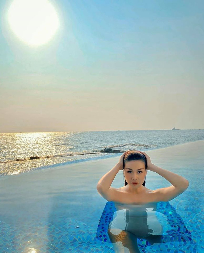 Cận cảnh vẻ nóng bỏng của chị đại Thanh Hằng ở tuổi U40-1