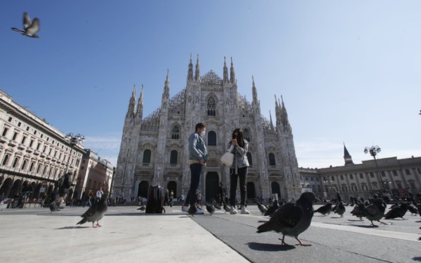 Italy sau lệnh phong tỏa: Cuộc sống chững lại, người dân cảm thấy sốc nhưng du khách vẫn muốn trải nghiệm khung cảnh im ắng lạ thường-3