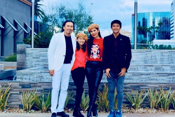 Chàng trai tự tay thiết kế nhà vườn vạn người mê cho gia đình 4 thế hệ-13