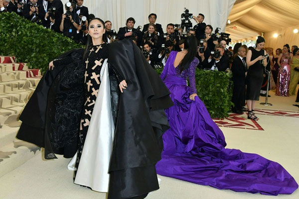 Nga Nguyễn - chị gái bệnh nhân số 17 quyền lực thế nào?-5