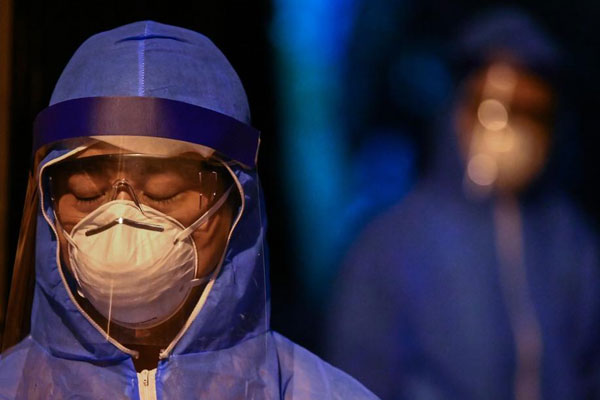 Hướng dẫn viên nhiễm Covid-19 tại Hà Nội từng đi lấy cao răng và dẫn đoàn khách đi Ninh Bình-2