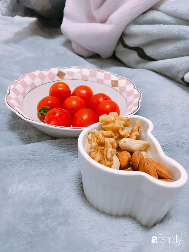 Từ căn phòng trọ cũ kỹ, cô gái trẻ người Việt tự sửa sang, cải tạo thành căn phòng đẹp lung linh không góc chết-25