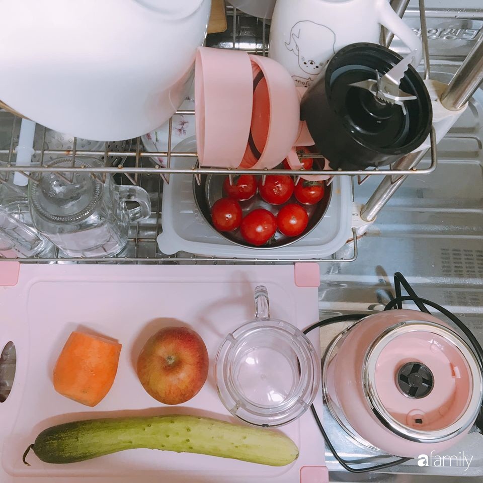 Từ căn phòng trọ cũ kỹ, cô gái trẻ người Việt tự sửa sang, cải tạo thành căn phòng đẹp lung linh không góc chết-27