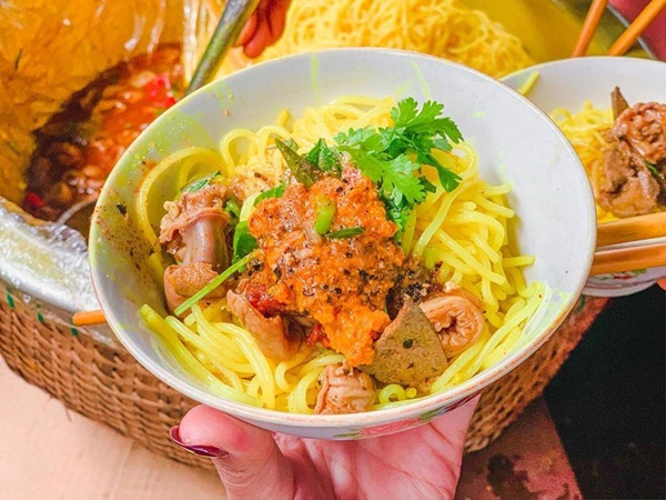 Bún nghệ và thiên đường bún ngon, lạ miệng xứ Huế-5
