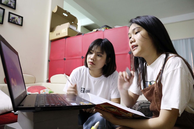 Bộ GD-ĐT đề xuất việc dạy học đại trà trên truyền hình cho học sinh, công nhận kết quả học trực tuyến-1