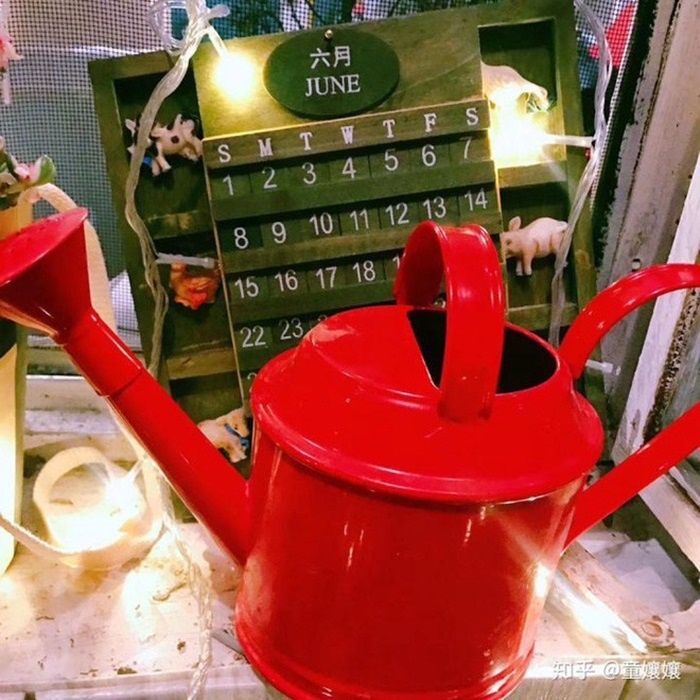 Vì bà bạn trai sắp lên thăm, cô gái lấy động lực biến ban công cũ thành góc sống ảo ai nhìn thấy cũng xin chụp ké-7