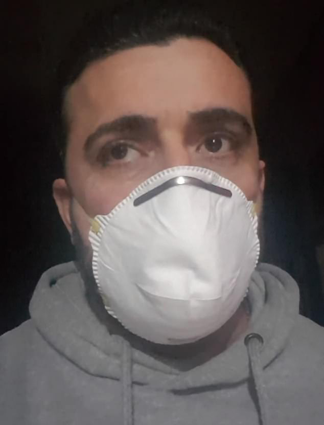 Diễn viên Ý hoảng loạn, mắc kẹt trong nhà cùng thi thể chị gái qua đời vì nhiễm Covid-19-1