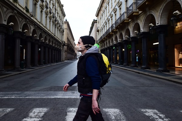 Số ca tử vong vì virus corona tại Italy vượt 1.000, cao nhất ngoài TQ-1