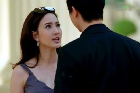 Luôn cho rằng vợ không bằng 1 phần chị dâu nhưng khi tận tai nghe màn “toan tính hoàn hảo”, anh chồng mới hối hận tột cùng