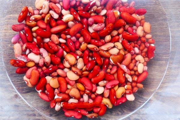 Thấy tôi dùng sữa tươi để nấu chè cả nhà ai cũng cười, nhưng đến lúc ăn thì ngạc nhiên vì ngon quá!-1