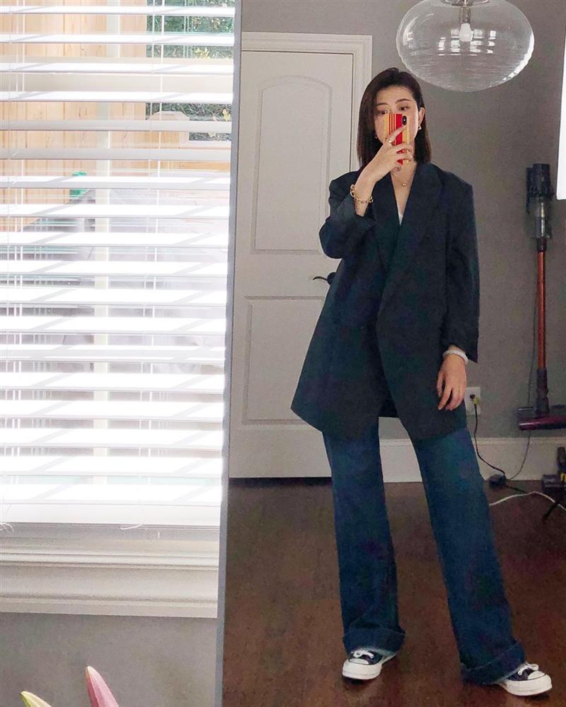 Mãi đến khi 30 tuổi, tôi mới biết đây là 4 dáng quần jeans mà người đùi to như tôi có thể mặc đẹp-1