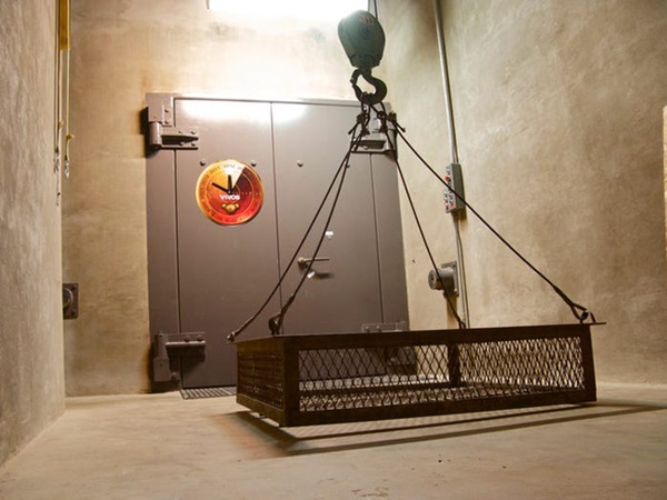 Mục sở thị bên trong hầm trú ẩn tránh đại dịch Covid-19 mà giới siêu giàu đang nườm nượp đổ về, sang chảnh như đi nghỉ dưỡng lại an toàn tuyệt đối-13