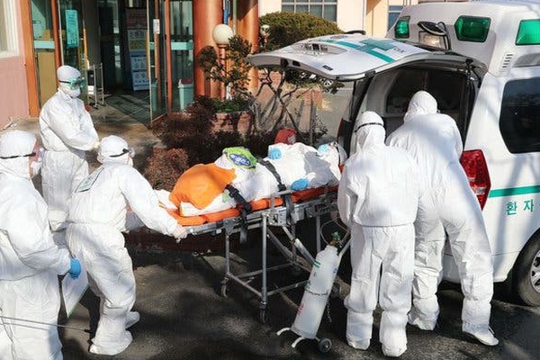 Ấn Độ có ca tử vong đầu tiên vì Covid-19-2