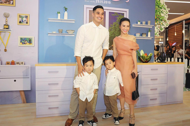 Chân dung bà xã hơn tuổi, quyến rũ khó tin của hot boy một thời Baggio-8