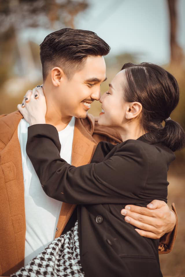 Chân dung bà xã hơn tuổi, quyến rũ khó tin của hot boy một thời Baggio-2