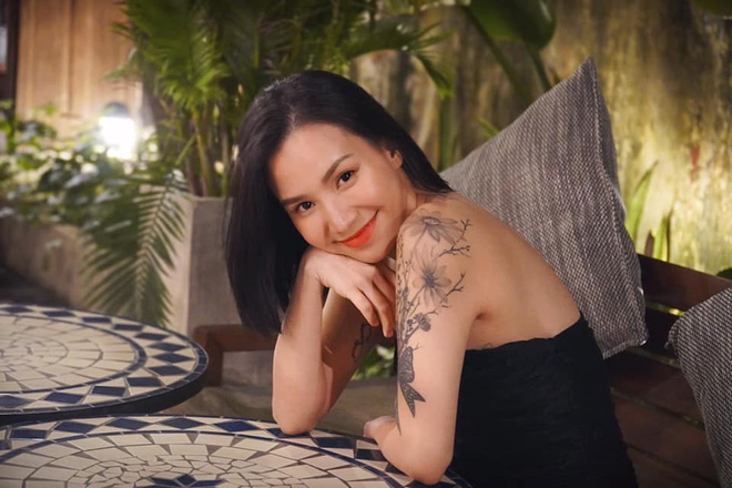 Chân dung bà xã hơn tuổi, quyến rũ khó tin của hot boy một thời Baggio-23