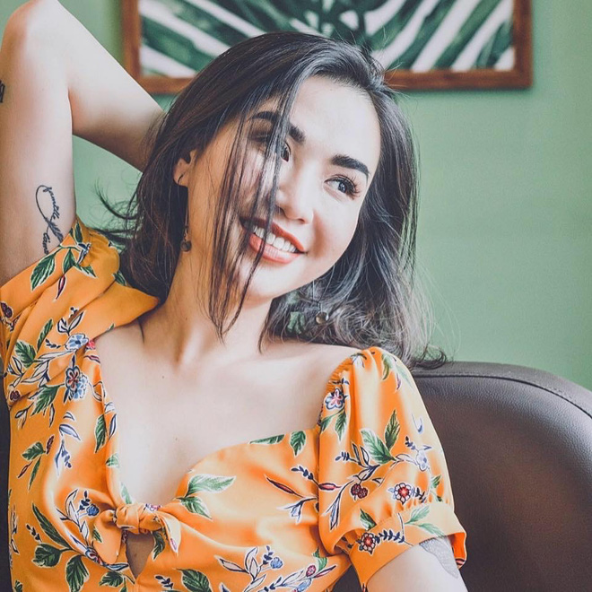 Chân dung bà xã hơn tuổi, quyến rũ khó tin của hot boy một thời Baggio-10