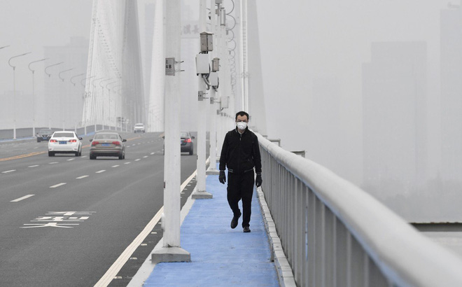 SCMP: Có khả năng người đầu tiên trên thế giới nhiễm virus corona từ tháng 11/2019-1