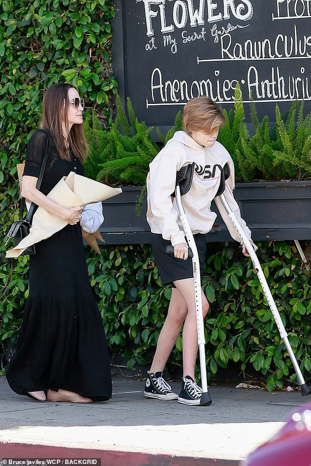 Dù đã ly hôn nhưng Angelina Jolie vẫn phải thừa nhận Brad Pitt sở hữu tính cách ưu tú này khiến mọi phụ nữ đều mê mẩn?-2