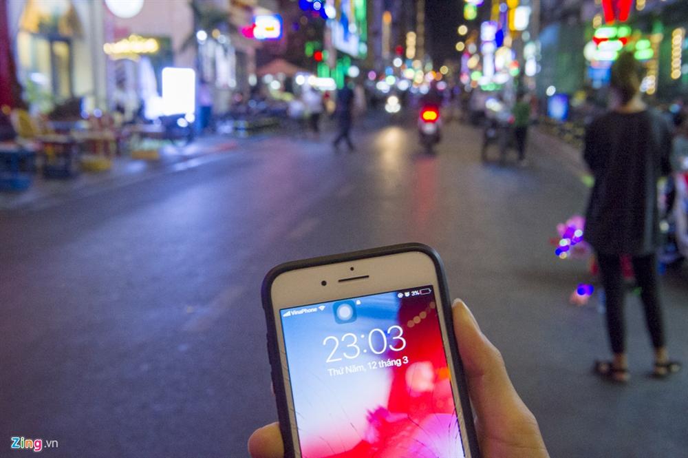 Phố Tây Bùi Viện vắng bóng khách-2