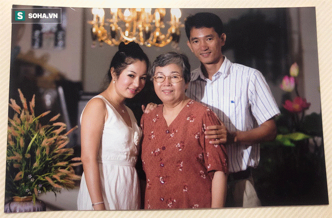 Thúy Nga: Sinh Nguyệt Cát, tôi cực lắm, phải trốn chui trốn lủi để không cho mẹ thấy-1