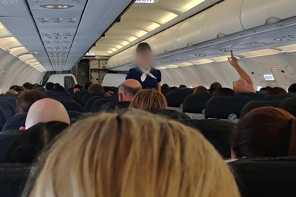 TP.HCM cách ly chung cư hơn 1.000 dân nơi bệnh nhân thứ 48 sinh sống: Nội bất xuất, ngoại bất nhập-10