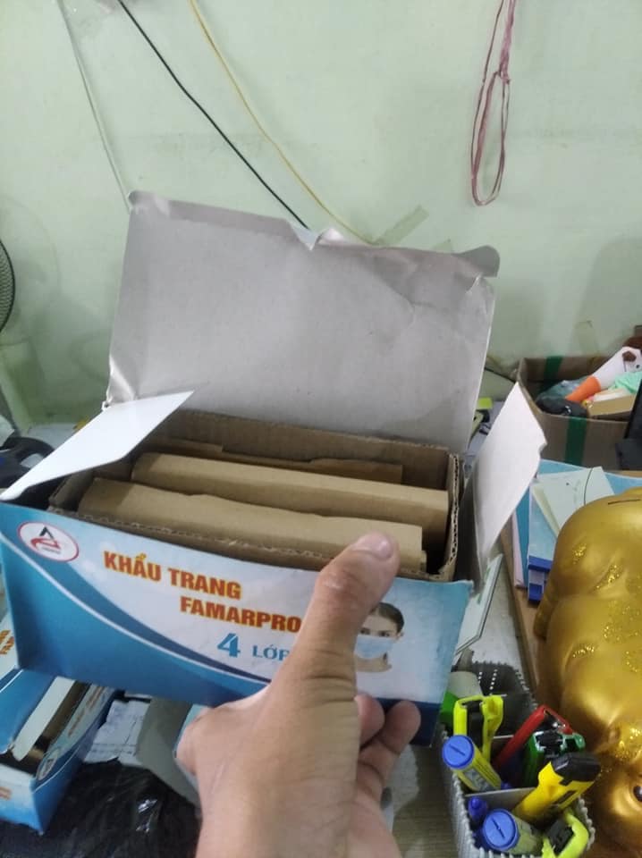 Mất nửa triệu đồng mua khẩu trang qua mạng, chàng trai giận bay màu khi bóc gói hàng ra xem-4