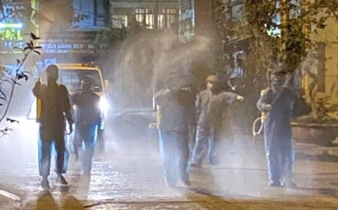 Nữ bệnh nhân số 52 ở Quảng Ninh là du học sinh tại Anh đi cùng chuyến bay với tiếp viên dương tính Covid-19-1