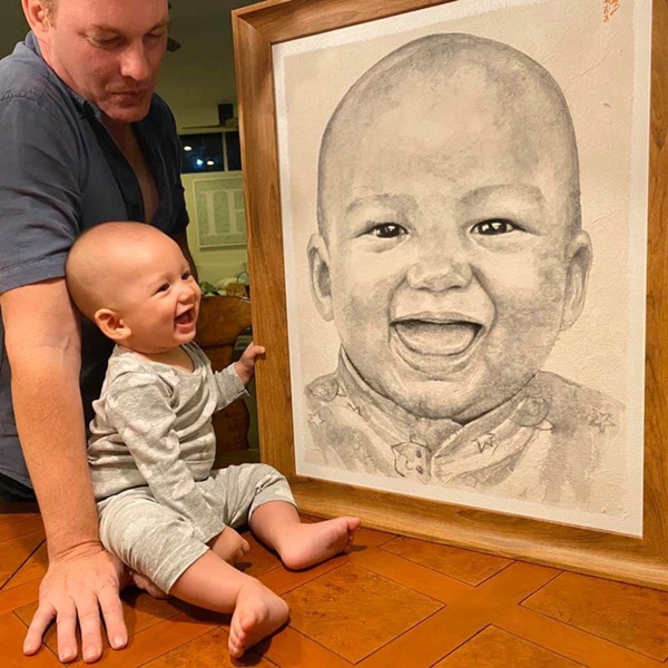 Con trai của chồng cũ Hồng Nhung và vợ đại gia Myanmar không chỉ giống bố như đúc mà còn kháu khỉnh đáng yêu thế này-1