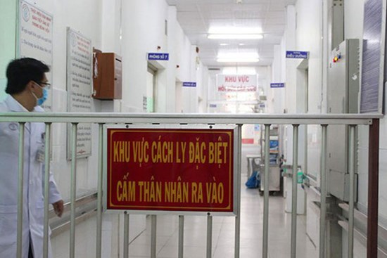 Người về từ vùng có dịch nếu kết quả xét nghiệm âm tính vẫn cách ly đủ 14 ngày