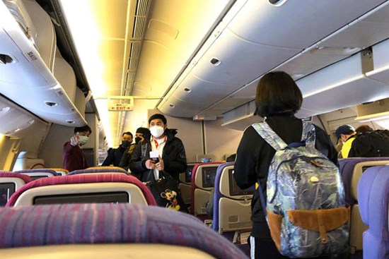 TP.HCM thông tin về ca nguy cơ cao nhiễm Covid-19: Cùng vợ qua Việt Nam và có đi nghỉ dưỡng ở Phú Quốc