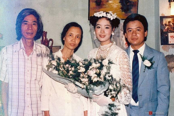 Cơ ngơi rộng 1.000 m2 của NSƯT Chiều Xuân cùng ông xã lớn hơn 11 tuổi-11