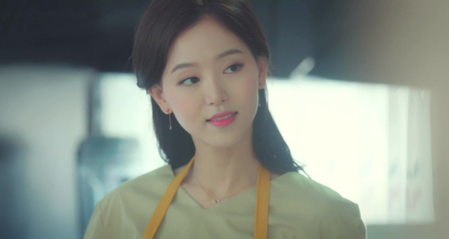 Thấy mẹ chồng phải vào bếp nấu cơm chồng đã nhảy dựng lên, tôi nhẹ nhàng nói 1 câu khiến anh đổi thái độ-1