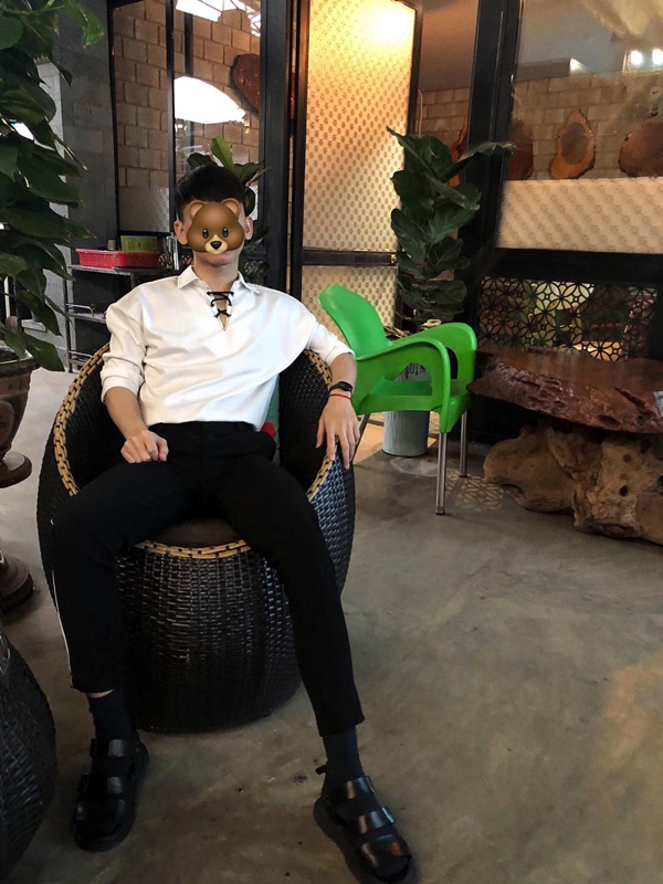 Xuất hiện soái ca giấu mặt khiến chị em phát cuồng: Body nhìn thoáng qua cũng biết cực phẩm nhưng tài nghệ bếp núc mới hạ gục tất cả!-14