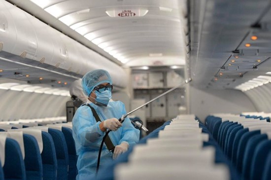 Hà Nội ghi nhận nữ tiếp viên Vietnam Airlines dương tính lần 1 với Covid-19 sau 8 ngày có kết quả âm tính