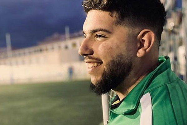 Cầu thủ Việt Nam thay đổi cách giao tiếp trên sân cỏ-10