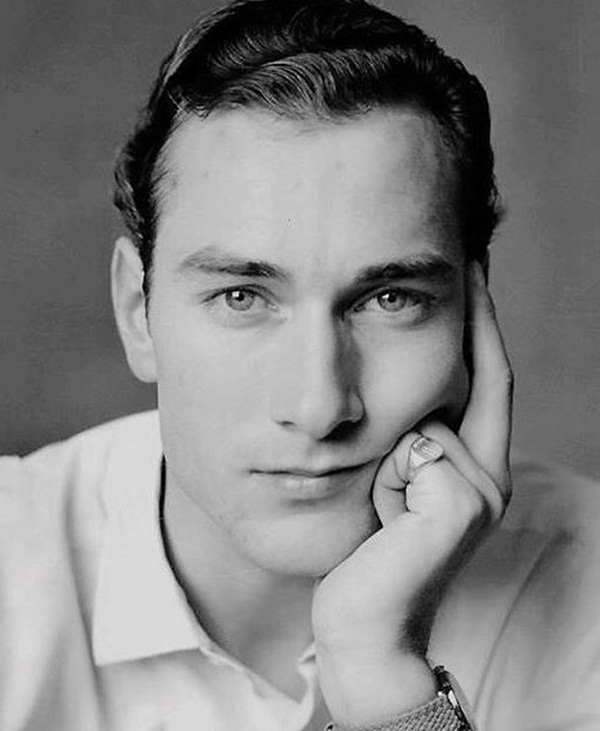 Bạch mã hoàng tử có 1-0-2 của hoàng gia Anh: Vẻ đẹp và tài năng đều cực phẩm nhưng cuộc đời lại là tấn bi kịch ám ảnh cả gia tộc-1