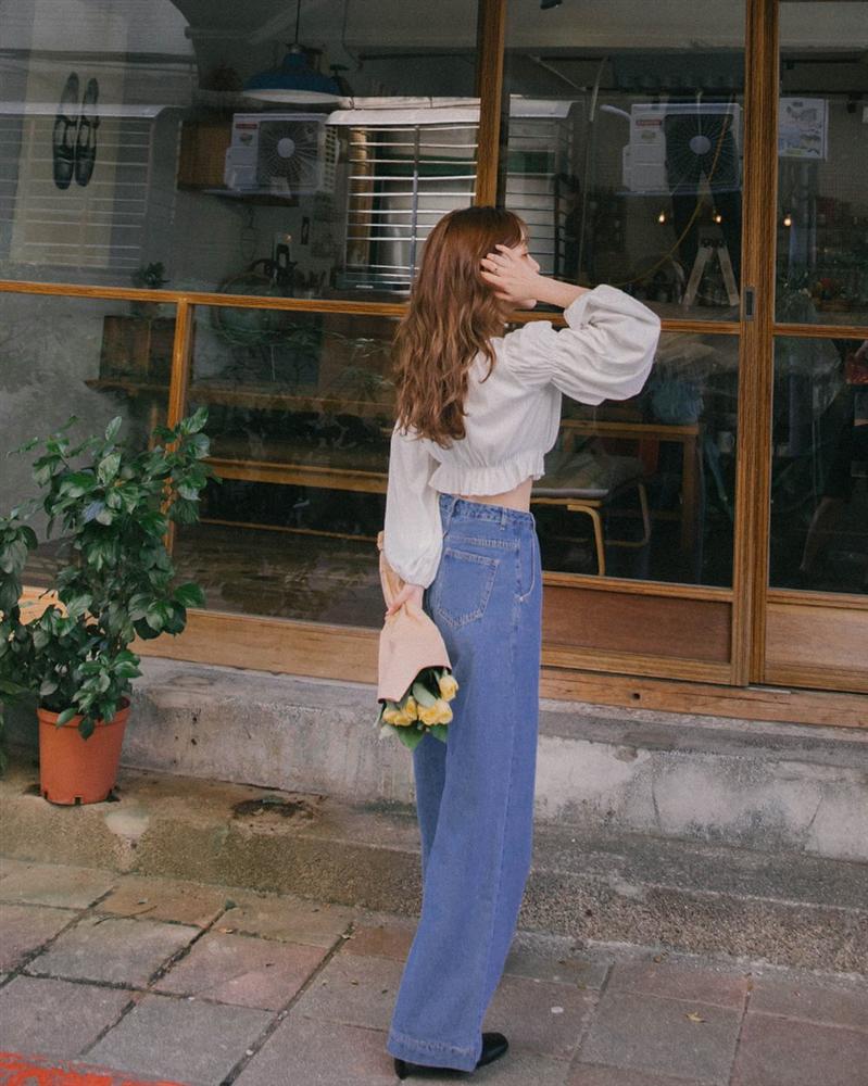 Chị em hãy học Hoàng Thùy Linh, không cao như siêu mẫu nhưng chăm áp dụng một combo giúp kéo chân dài tới nách-8