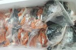 Chủ cửa hàng bán hải sản ở Hà Nội chỉ dẫn bà nội trợ cách phân biệt 5 loại tôm hùm để không bị chặt chém khi đi chợ-9