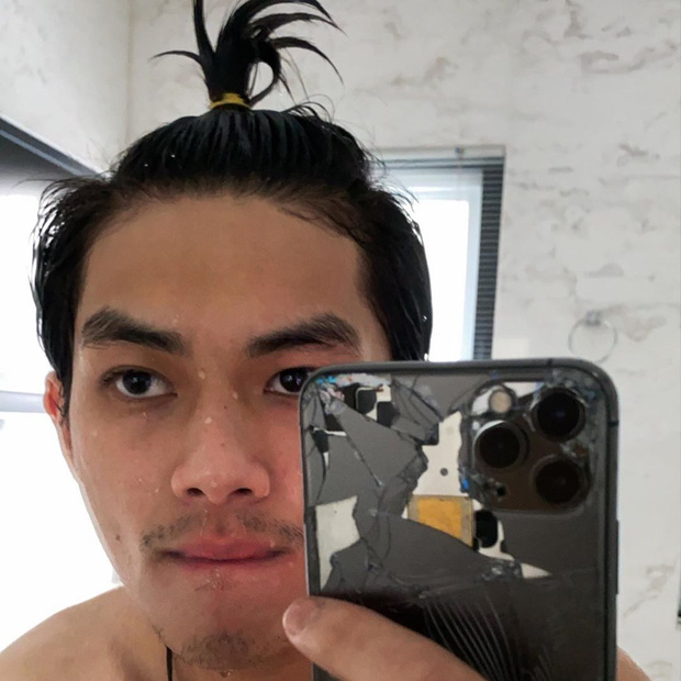 Con trai út tỉ phú Johnathan Hạnh Nguyễn - Hiếu Nguyễn bất ngờ đăng ảnh tiều tuỵ, anh trai lập tức vào chấn chỉnh-1