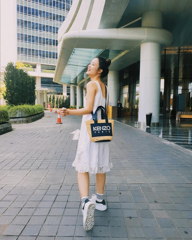 Đông Nhi sở hữu cả loạt túi hiệu đắt đỏ, chiếc nào chiếc nấy diện lên đều sang chảnh ngút ngàn-6