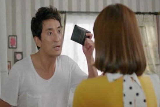 “Với 4 triệu sinh hoạt phí mỗi tháng, vợ anh chắc phải giỏi toán lắm!”