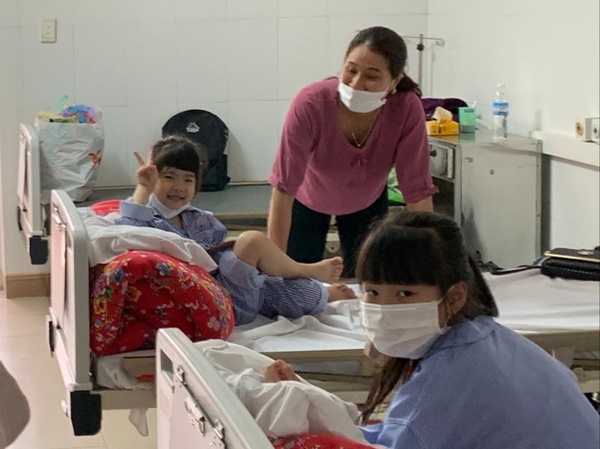 Tận mắt xem bác sĩ điều trị bệnh nhân nhiễm Covid-19 tại Quảng Ninh-6