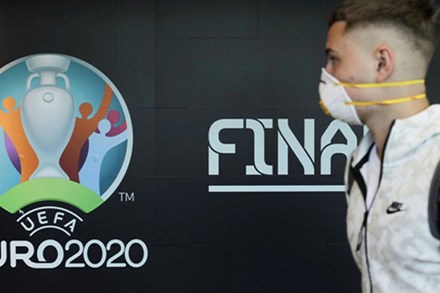 EURO 2020 hoãn 1 năm, UEFA yêu cầu CLB bồi thường